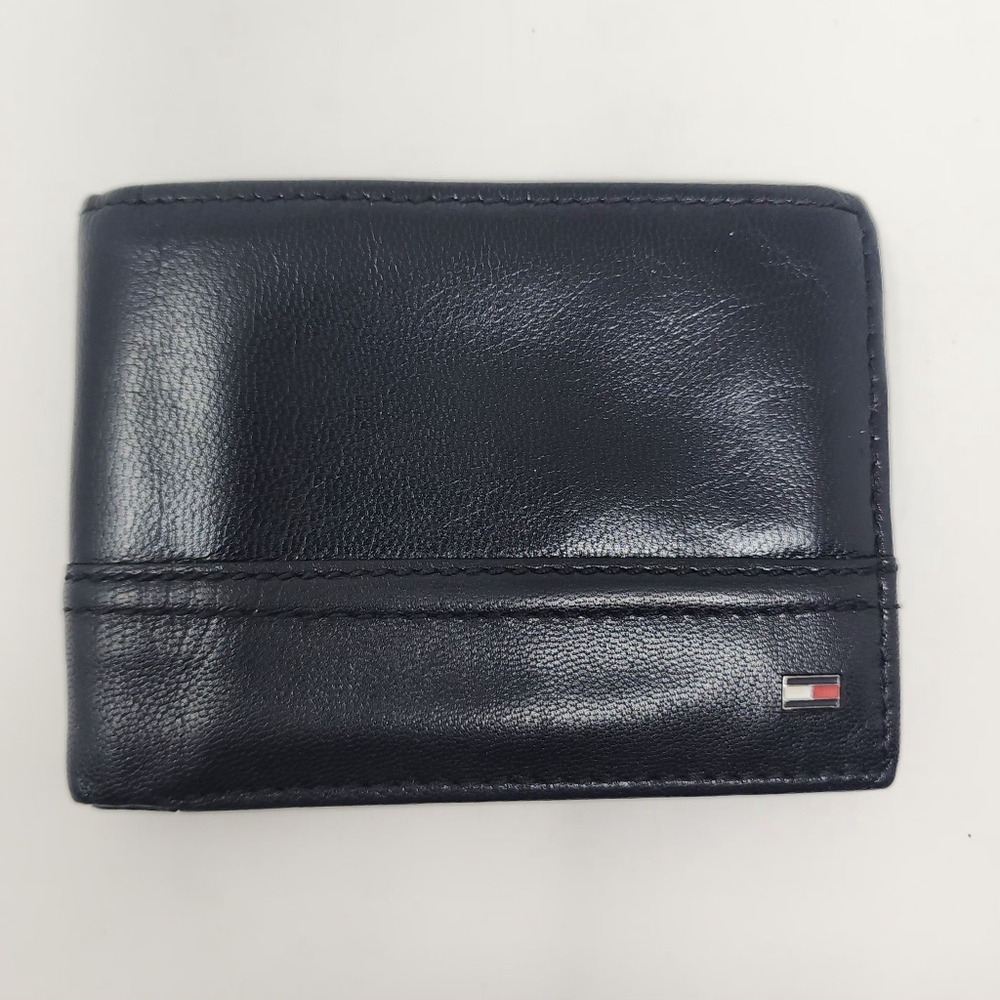 Tommy Hilfiger Black Leather RFID Protection Wallet